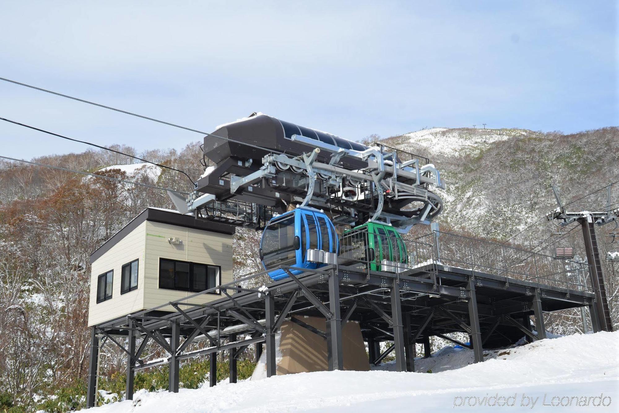 Kasara Niseko Village Townhouse - Small Luxury Hotels Of The World Extérieur photo