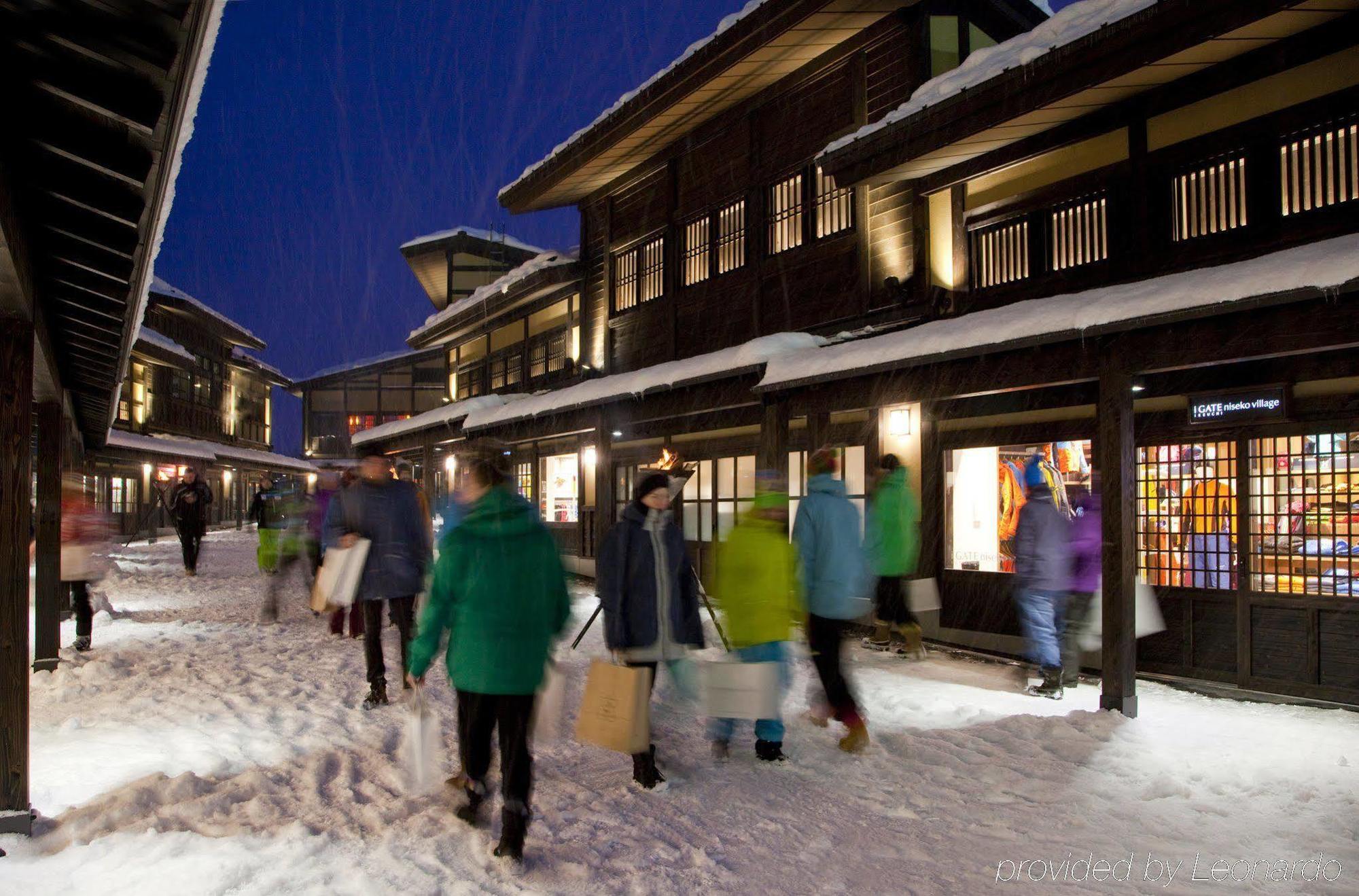 Kasara Niseko Village Townhouse - Small Luxury Hotels Of The World Extérieur photo